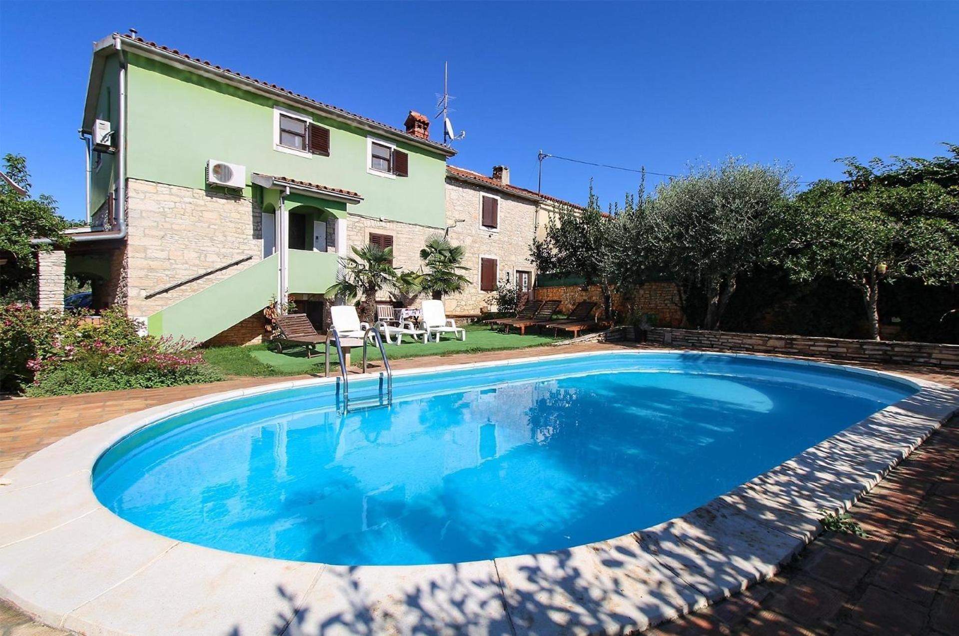 Mit Privatpool Fuer 8 Personen Ca 140 Qm In Paradiz Bei Vodnjan, Istrien Suedkueste Von Istrien Ferienhaus *